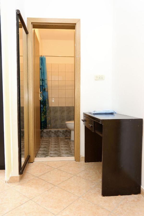 Apartments By The Sea Kabli, Peljesac - 10221 Brijesta エクステリア 写真