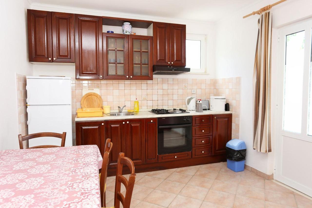 Apartments By The Sea Kabli, Peljesac - 10221 Brijesta エクステリア 写真